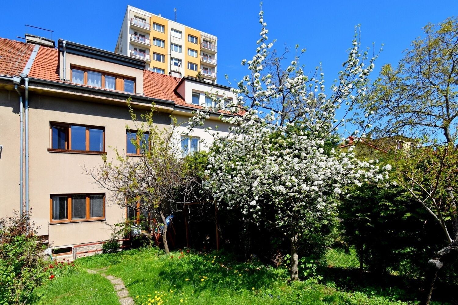 Rodinné domy, Hlohová, Praha, 190 m²