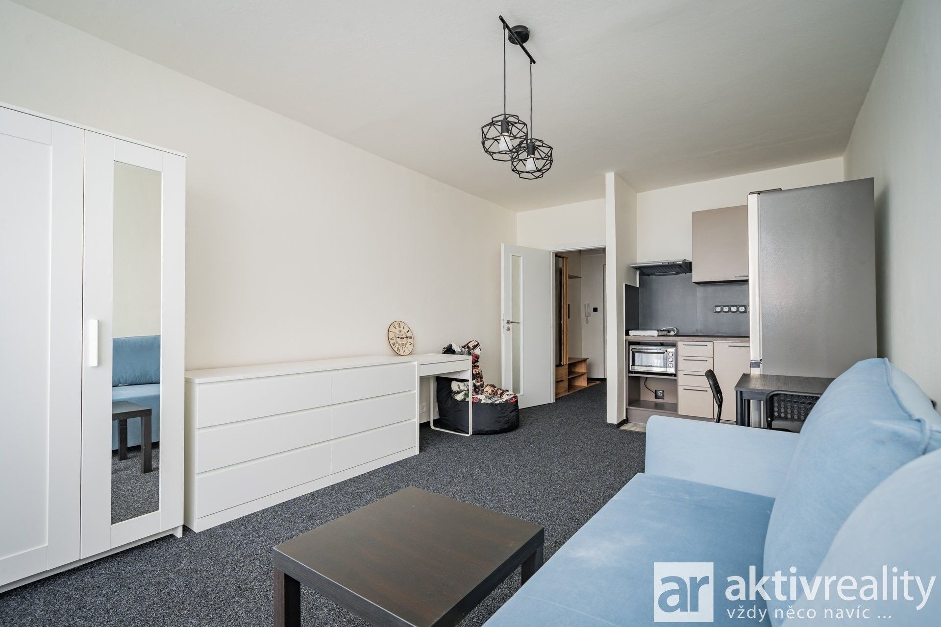 Pronájem byt 1+kk - Černého, Praha, 30 m²