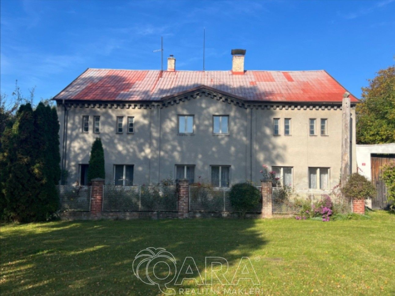 Zemědělské usedlosti, Lošany, 370 m²