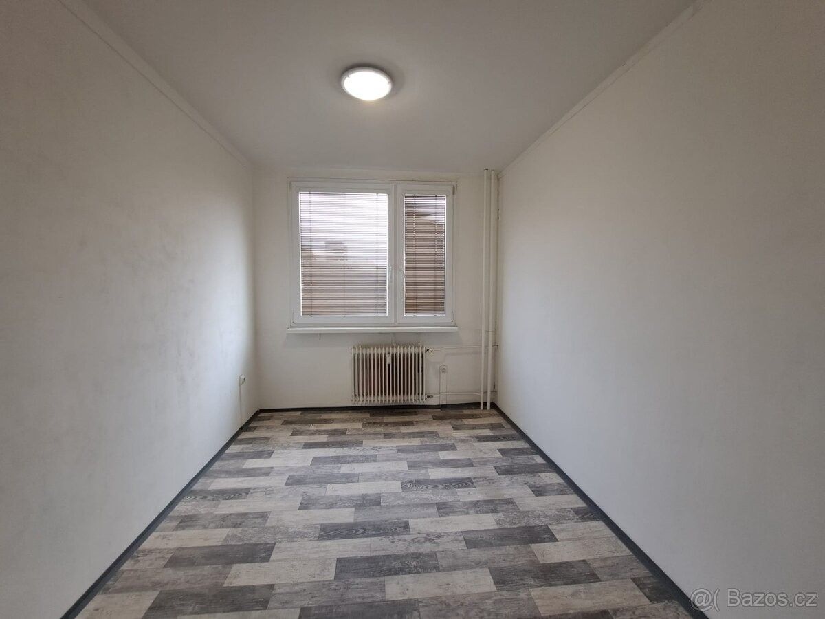 2+kk, Most, 434 01, 40 m²