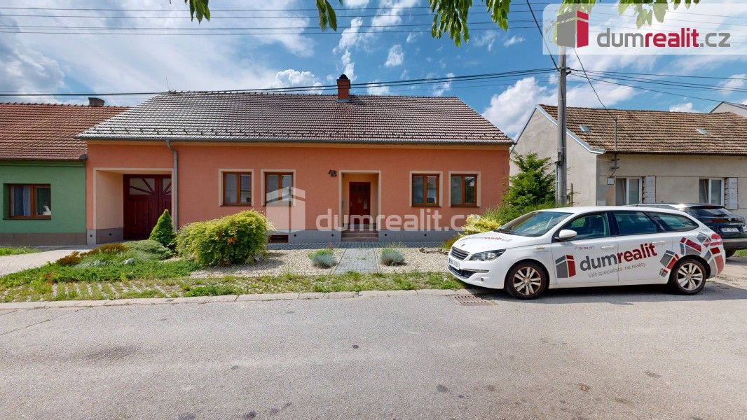 Rodinné domy, Štefanikova, Podivín, 102 m²