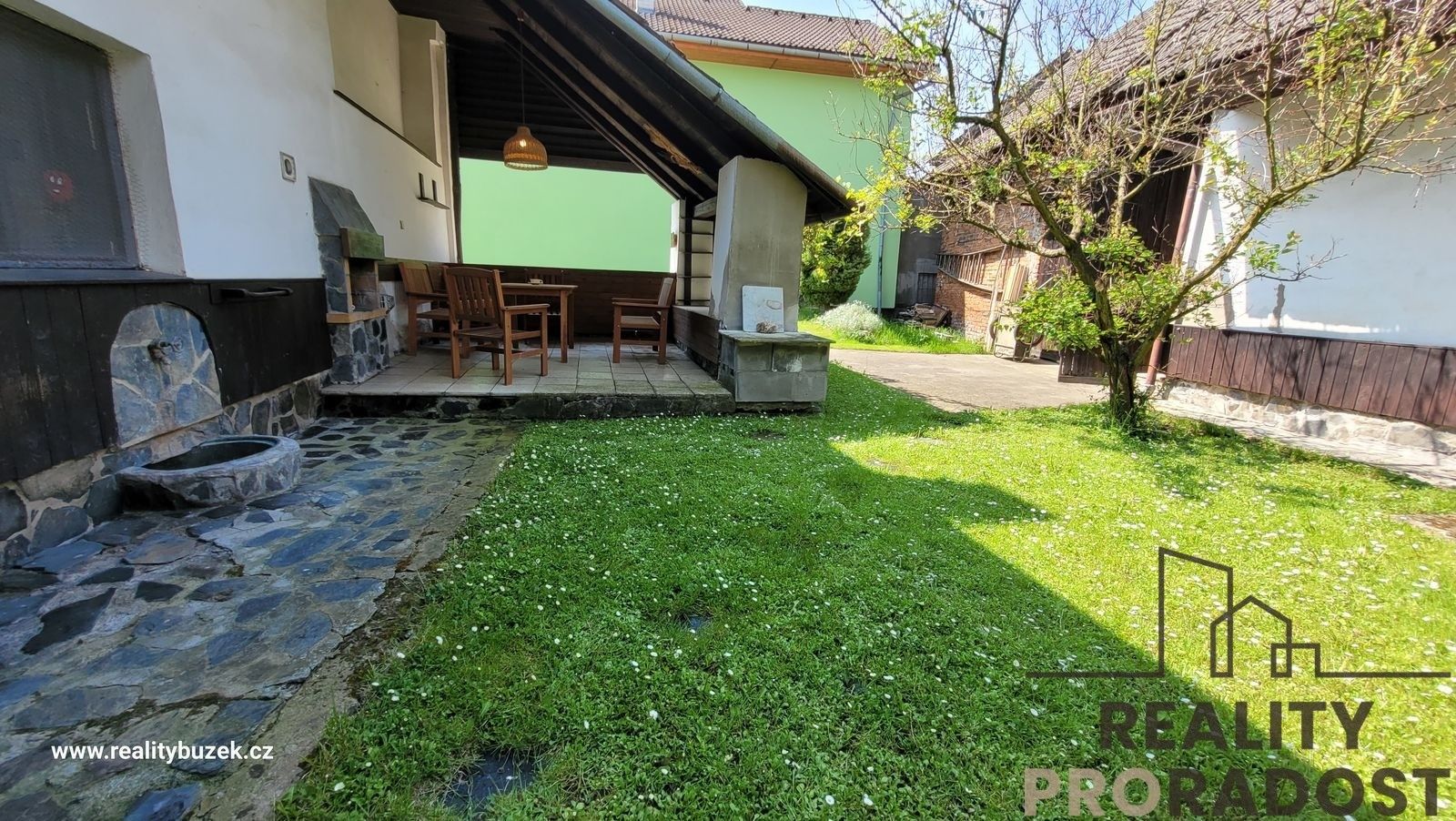 Rodinné domy, Hranice, 220 m²