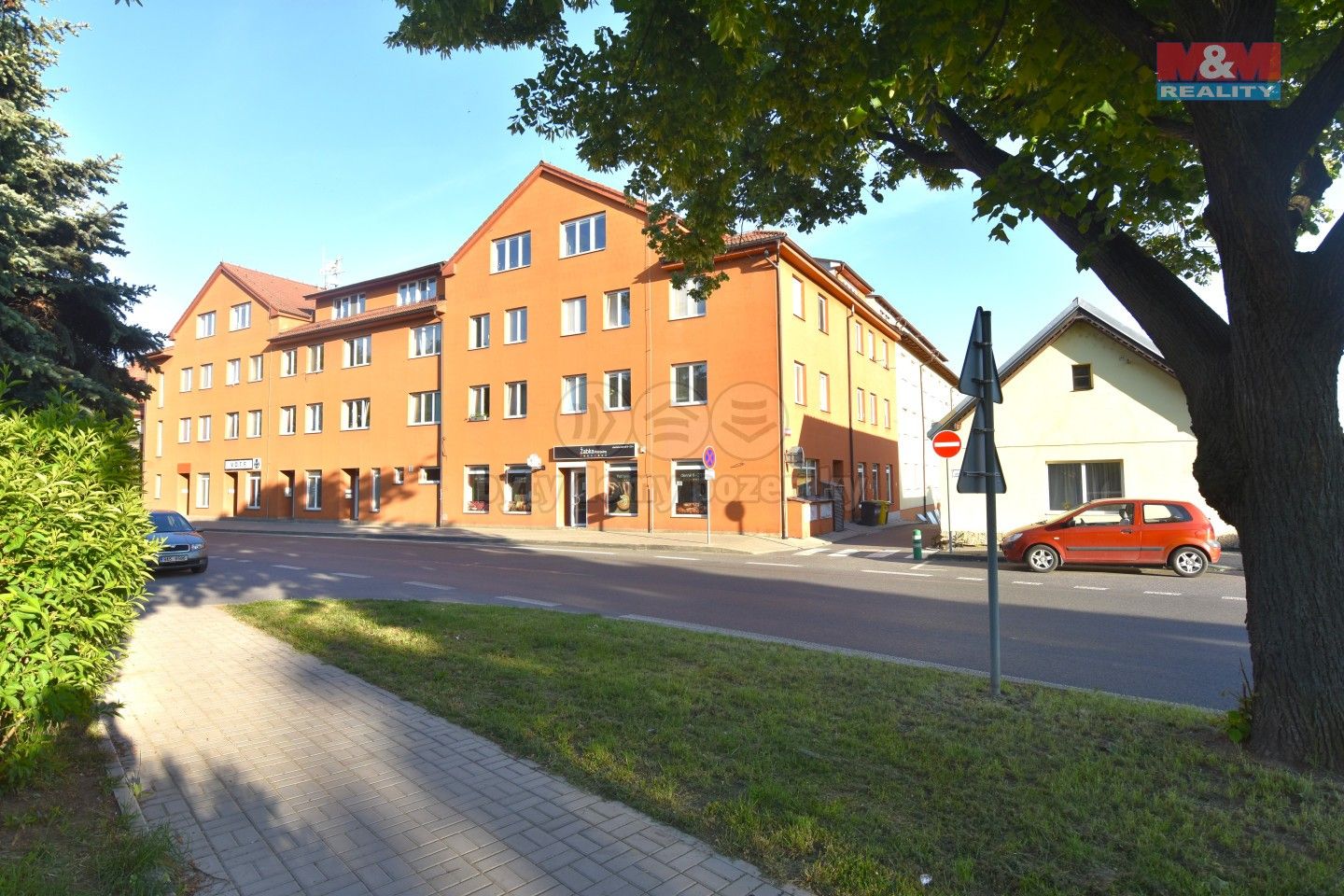 1+kk, Komenského, Šestajovice, 32 m²