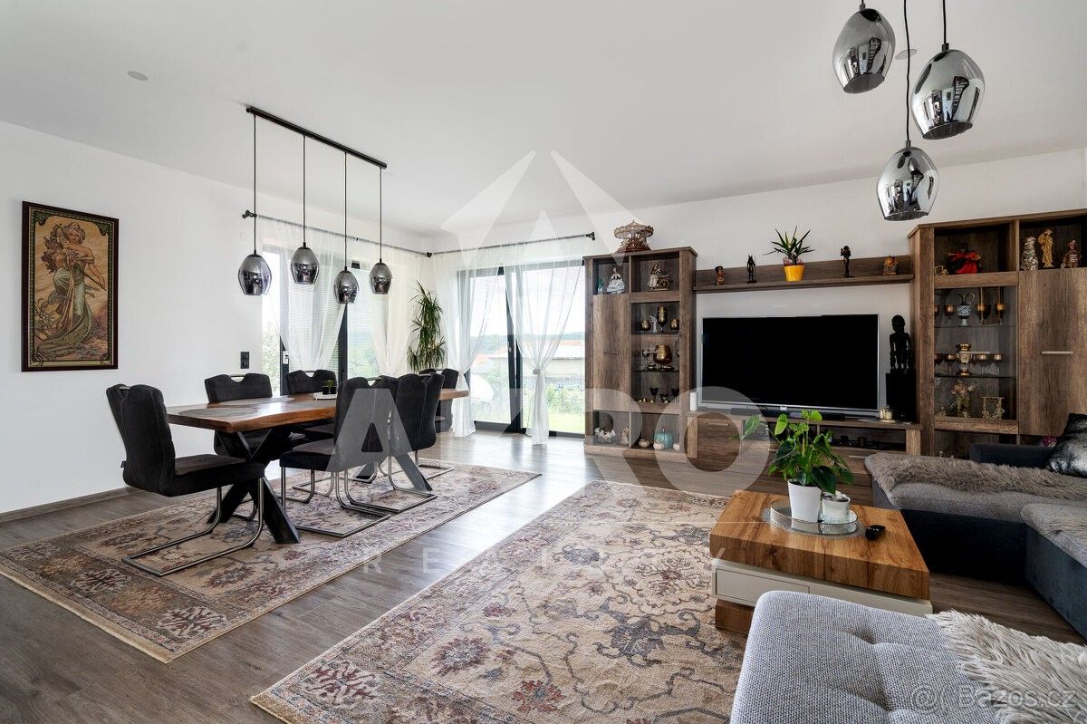 4+kk, Jílové u Prahy, 254 01, 239 m²
