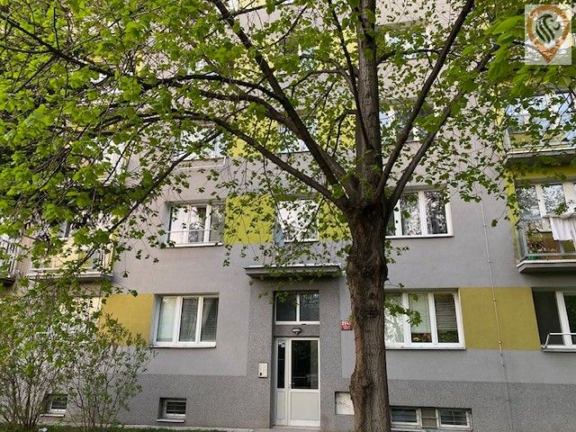 Prodej byt 3+1 - Praha, 141 00, 73 m²