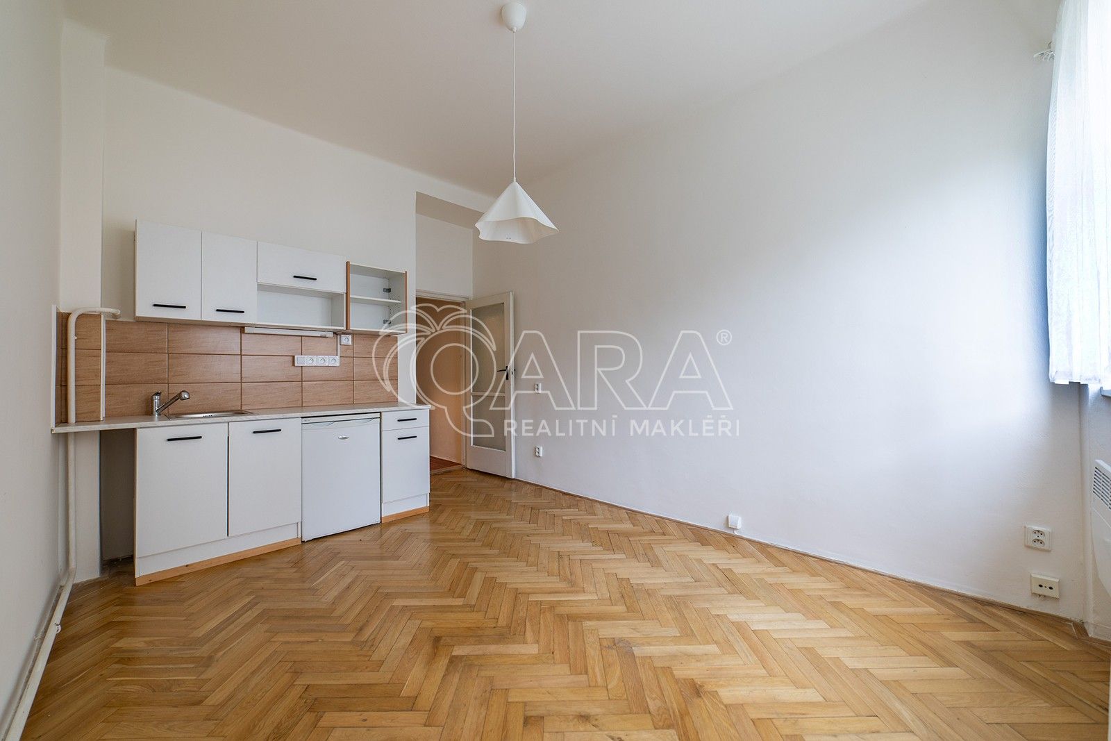 1+kk, Starostrašnická, Praha, 23 m²