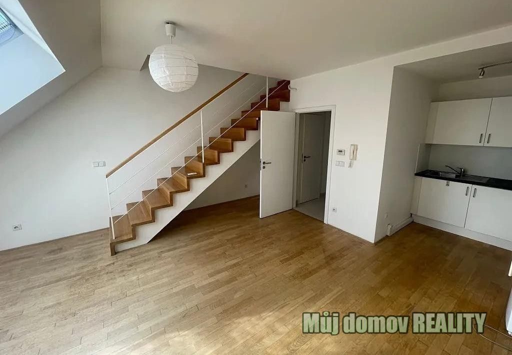 Prodej byt 2+kk - Boleslavská, Praha, 72 m²