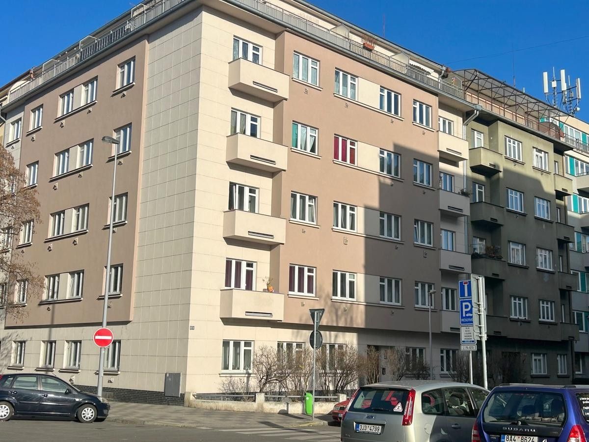 1+1, Kloboučnická, Praha, 43 m²