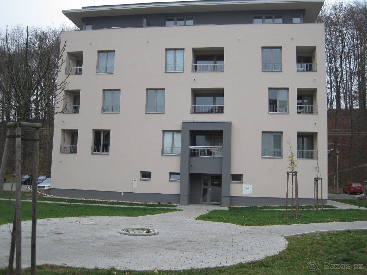 2+kk, Přepychy, 517 32