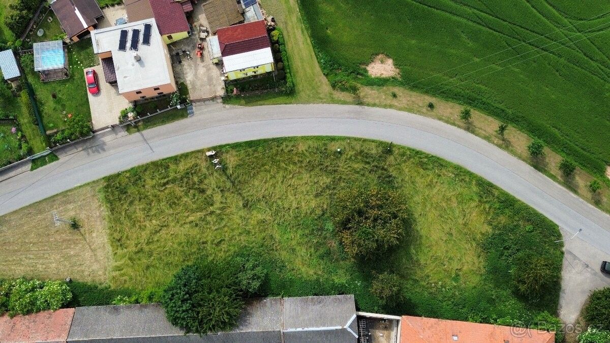 Pozemky pro bydlení, Bezno, 294 29, 978 m²