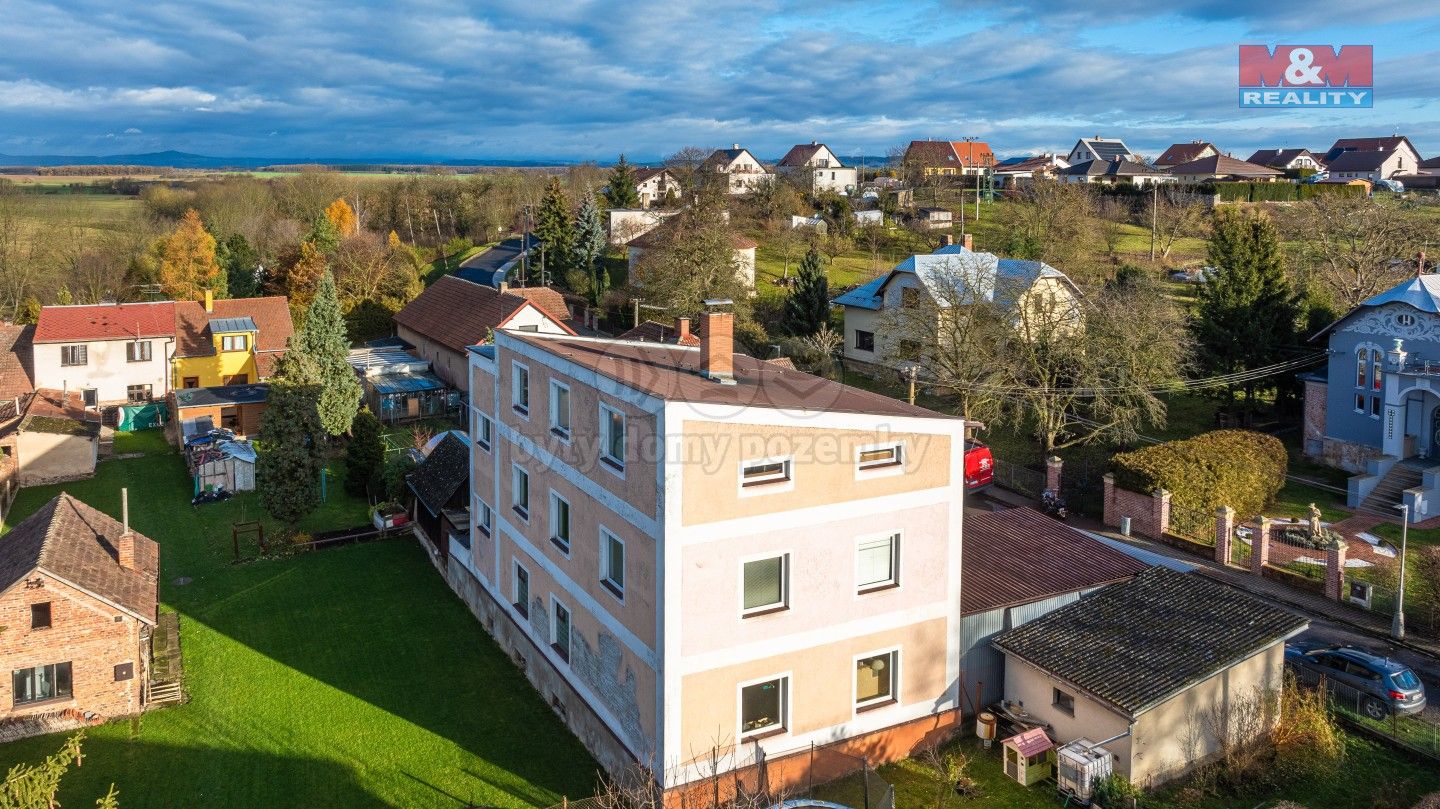 Prodej rodinný dům - Dr. Zimmermana, Vysoké Veselí, 360 m²