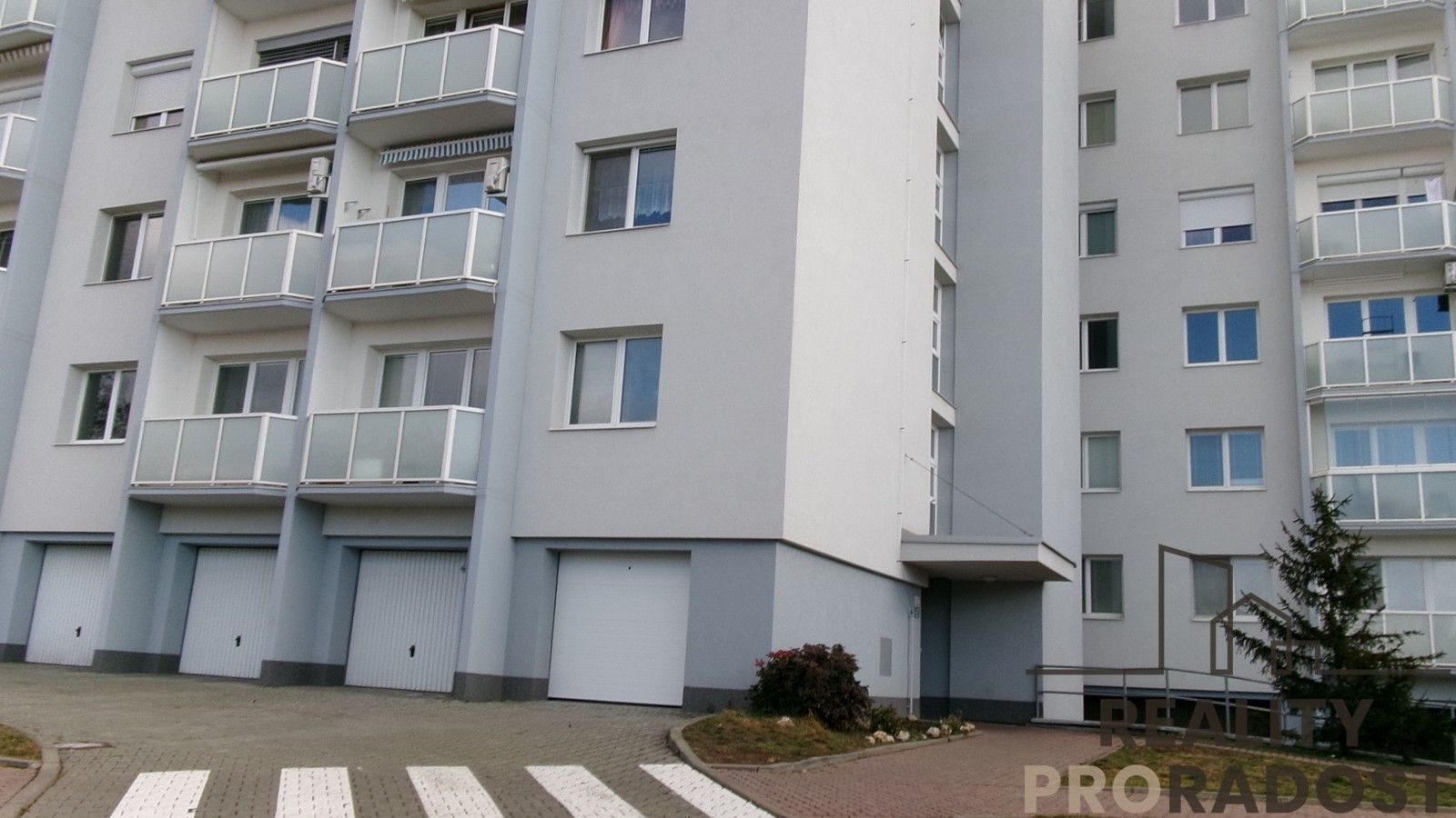 1+kk, Langrova, Brno, 27 m²