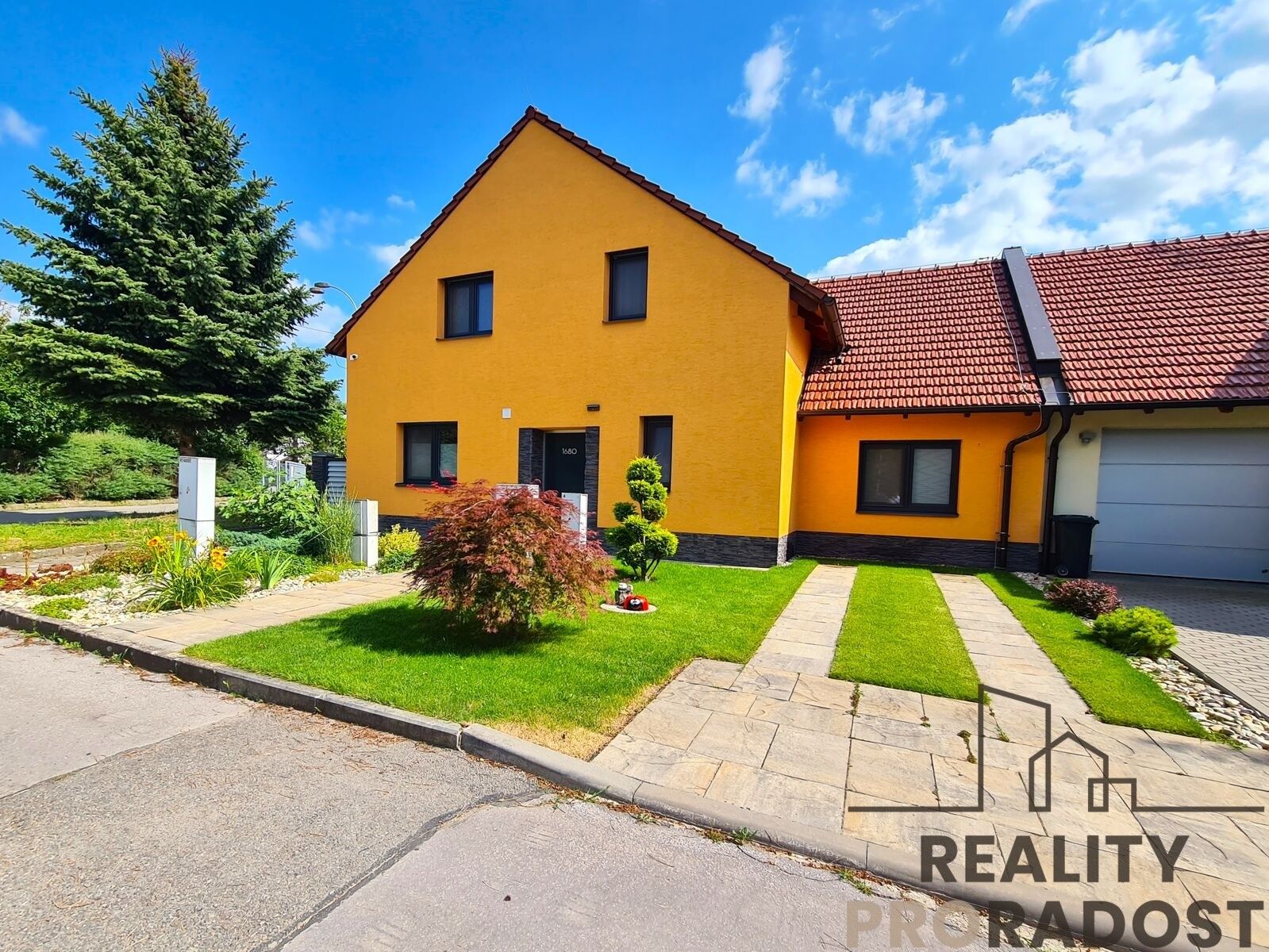 Rodinné domy, Slovanská, Slavkov u Brna, 185 m²
