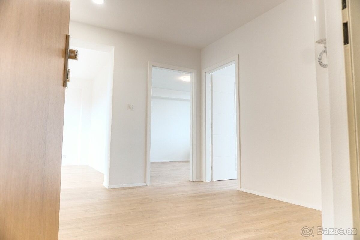 3+1, Sedlčany, 264 01, 69 m²