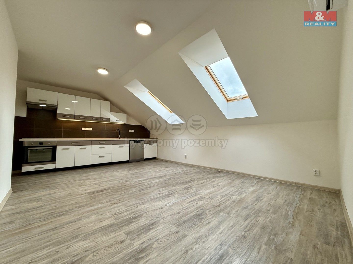 3+kk, Dlouhá, Pchery, 60 m²
