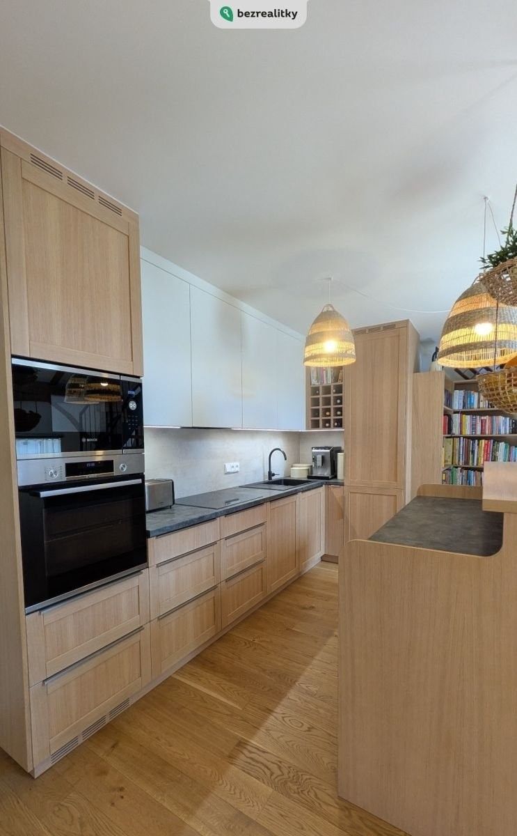 3+kk, Řeporyjská, Praha, 87 m²