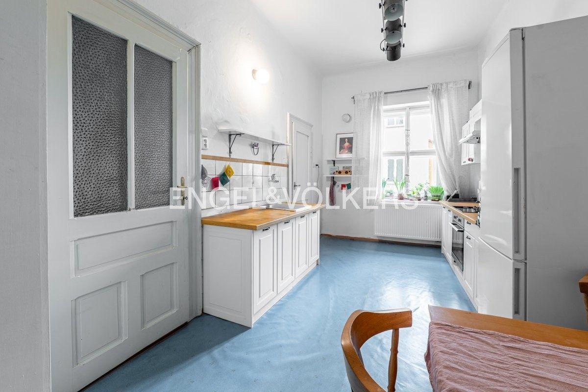 2+1, Anglická, Praha, 75 m²