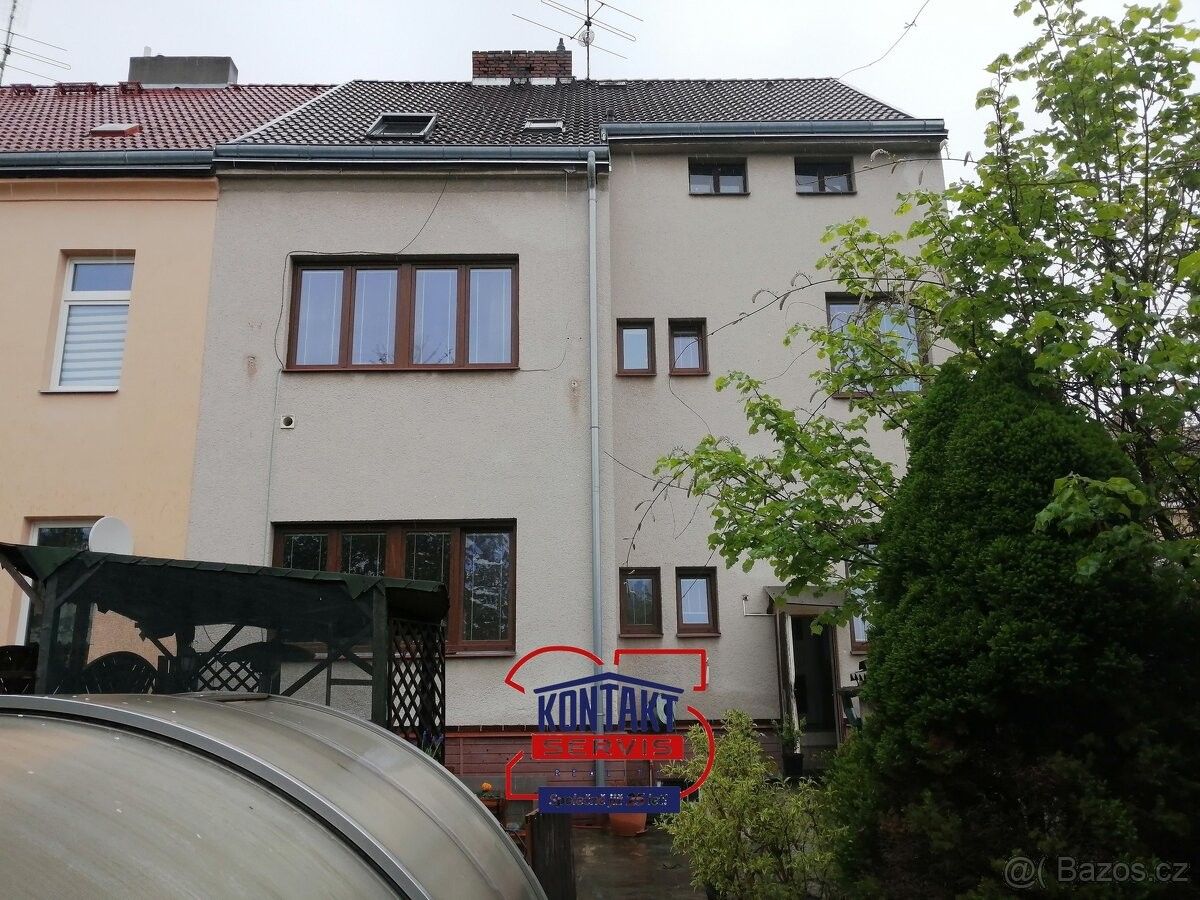 Prodej dům - České Budějovice, 370 06, 400 m²
