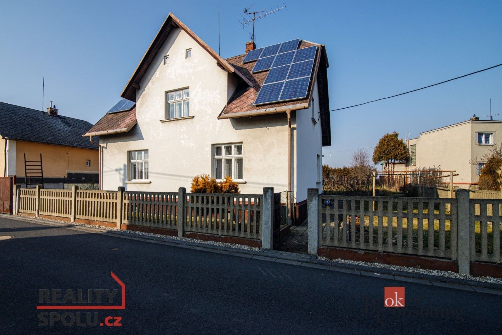 Rodinné domy, Holasovice, 263 m²