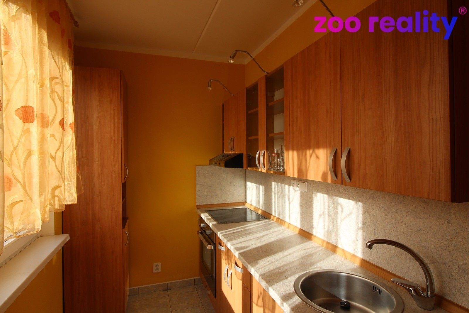 Pronájem byt 1+1 - Borová, Chomutov, 35 m²