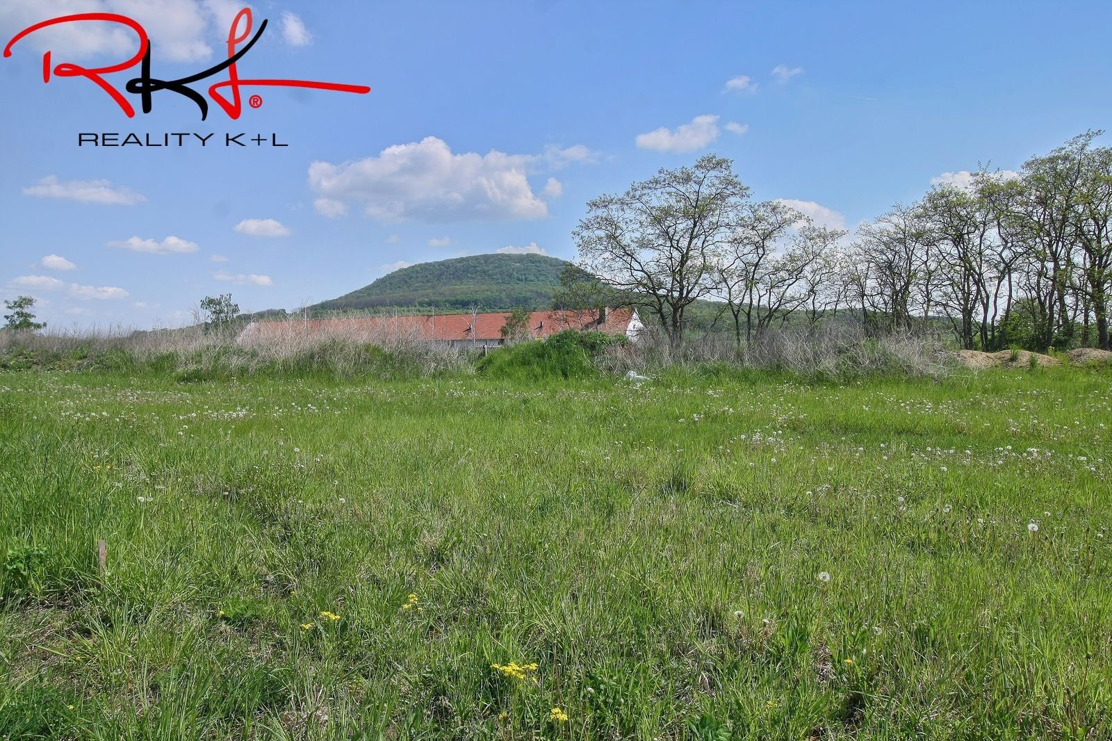 Prodej pozemek pro bydlení - Vražkov, 1 226 m²