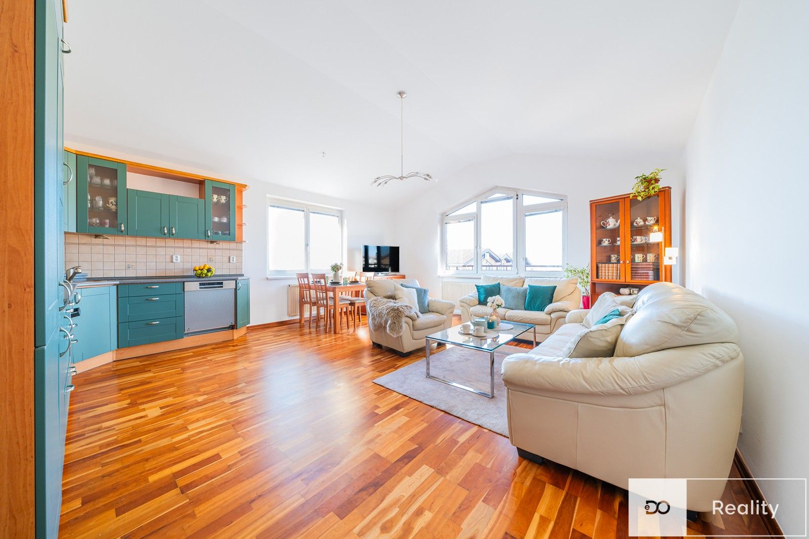 3+kk, Dělnická, Dolní Břežany, 129 m²
