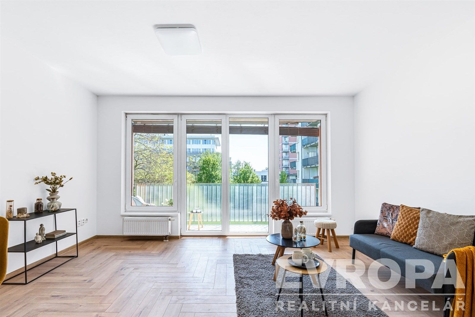 1+kk, Názovská, Praha, 45 m²