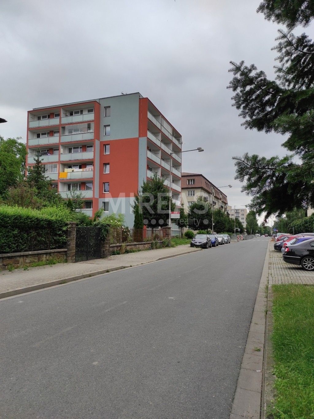 1+1, B. Smetany, Čelákovice, 34 m²