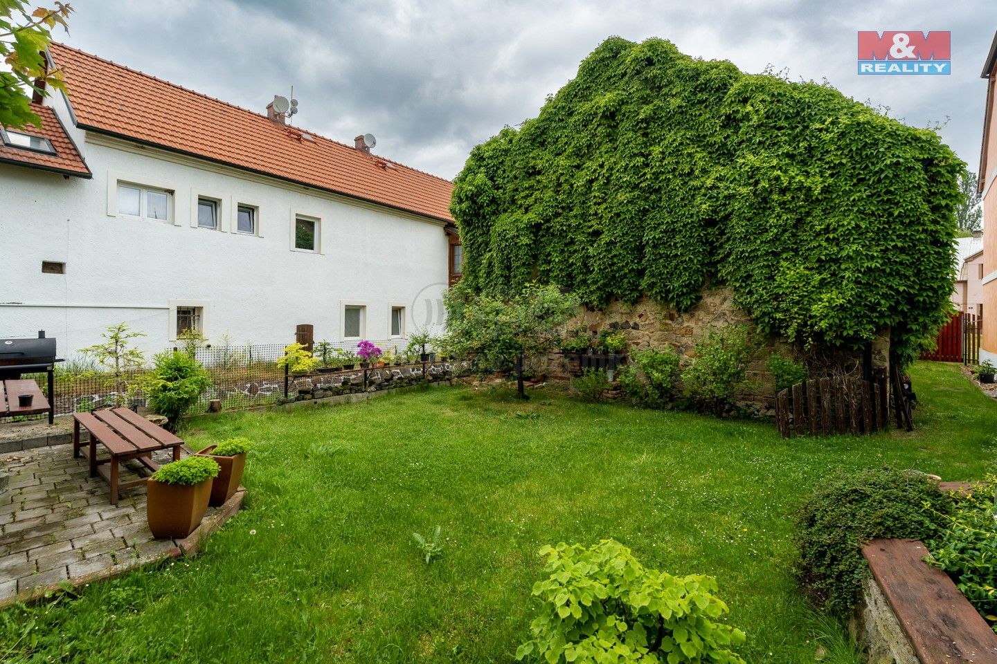 Rodinné domy, Velemín, 262 m²