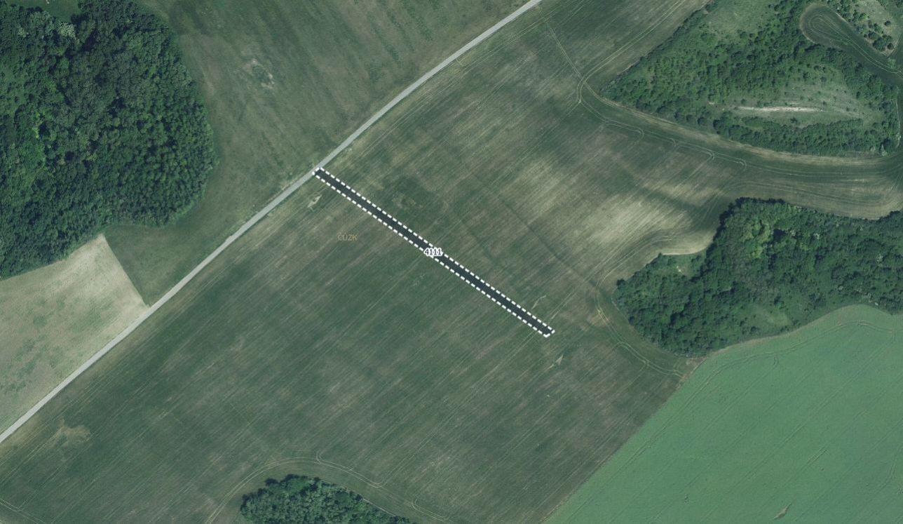 Zemědělské pozemky, Hustopeče, 9 319 m²