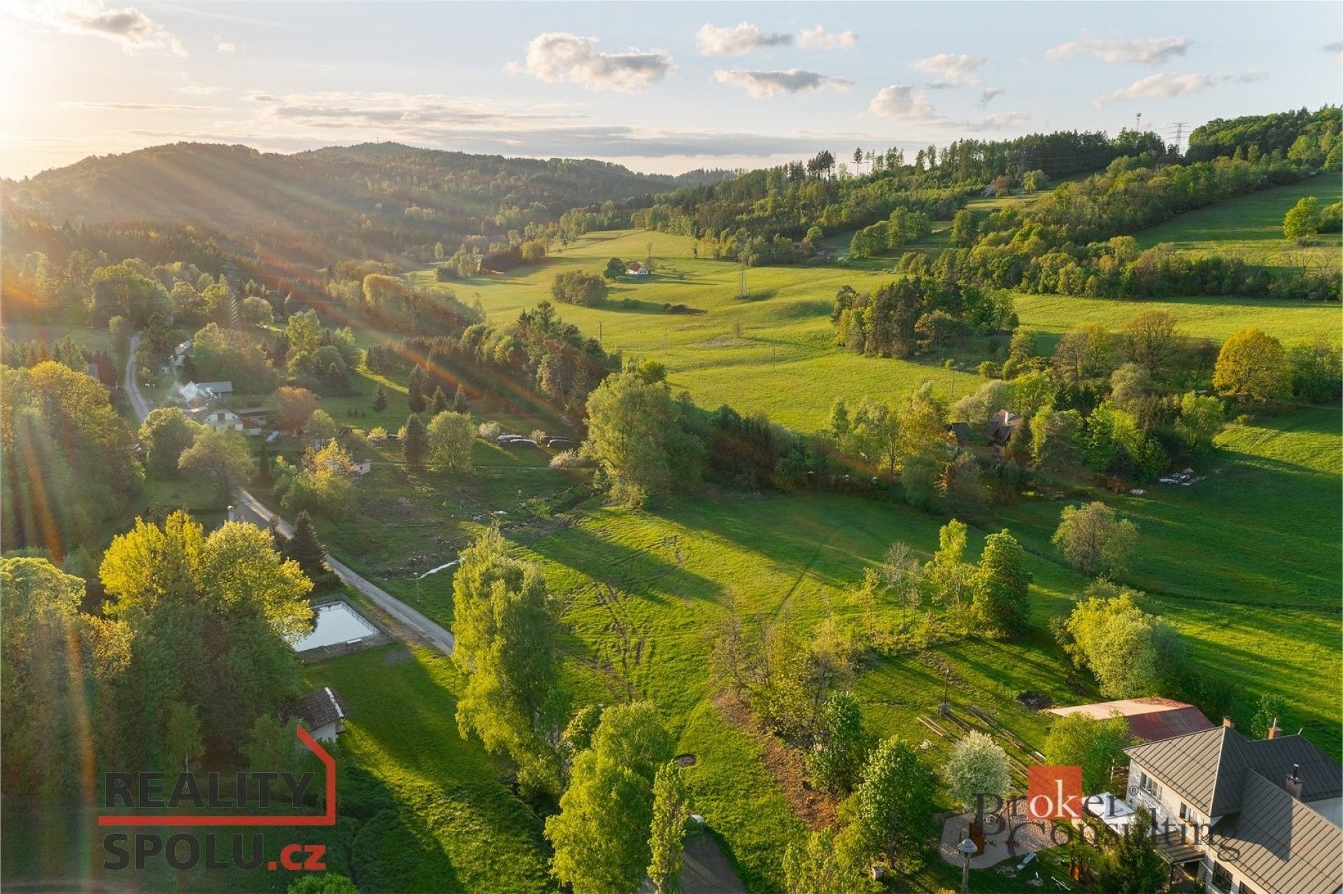 Prodej pozemek pro bydlení - Tuhaň, Stružinec, 1 441 m²