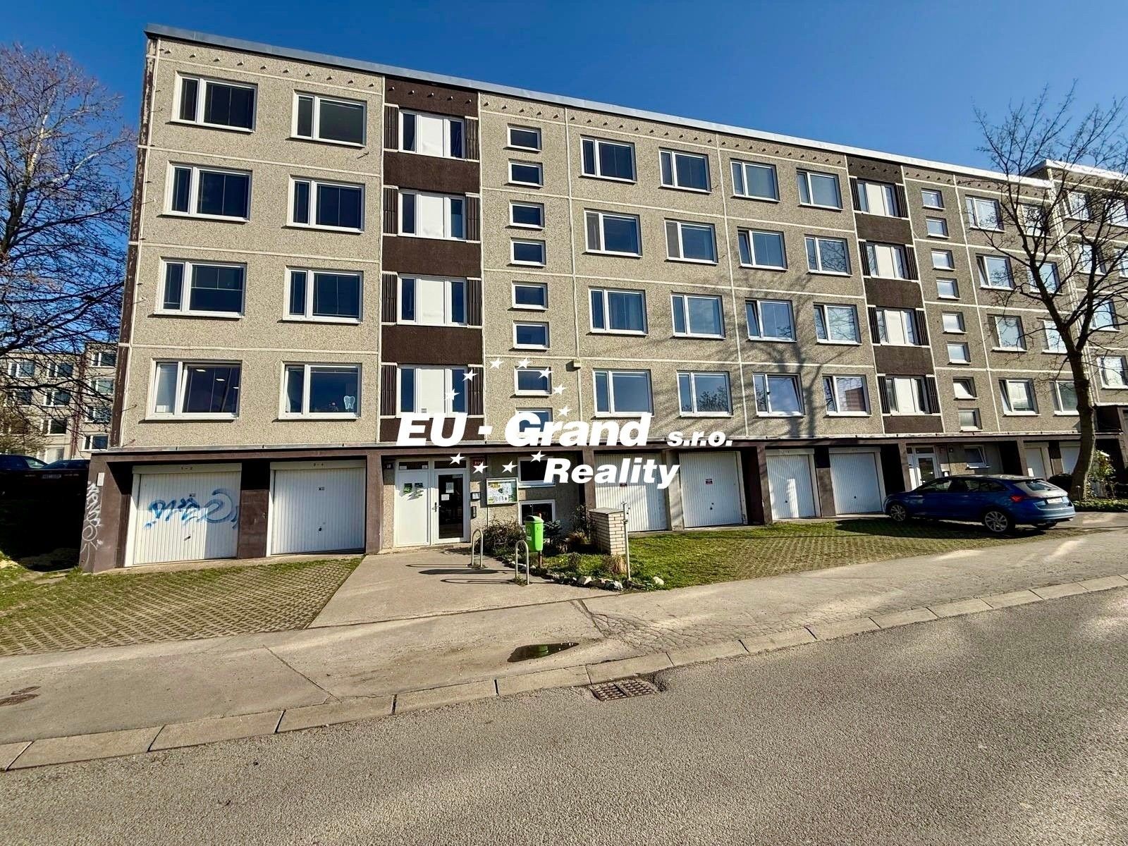 4+1, Generála Janouška, Praha, 97 m²