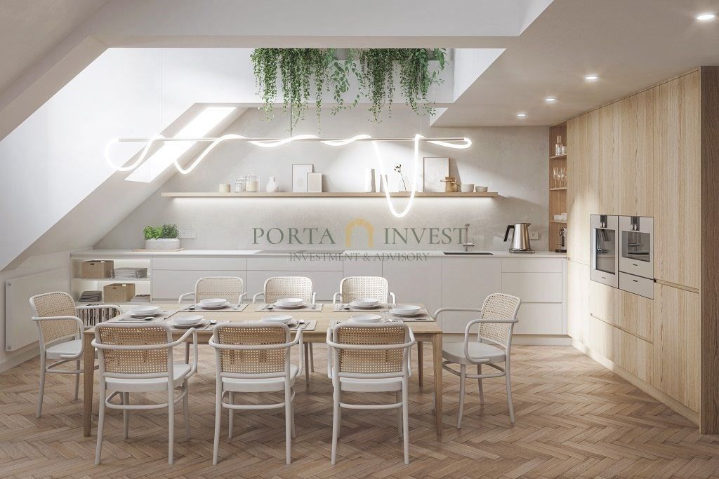 3+kk, Pod Karlovem, Praha, 109 m²