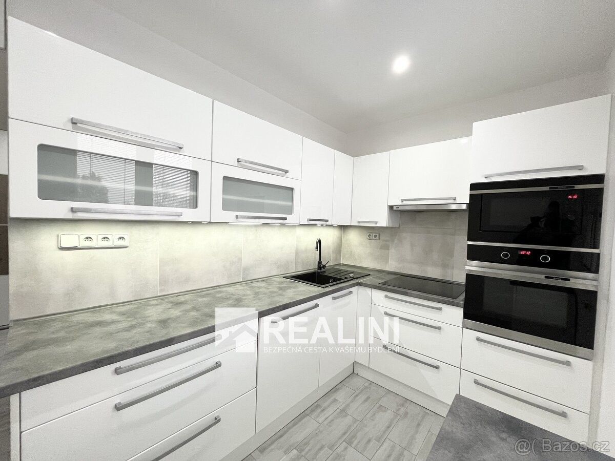 3+1, Karviná, 734 01, 55 m²