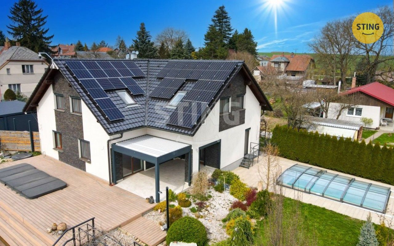 Rodinné domy, Mžany, 236 m²