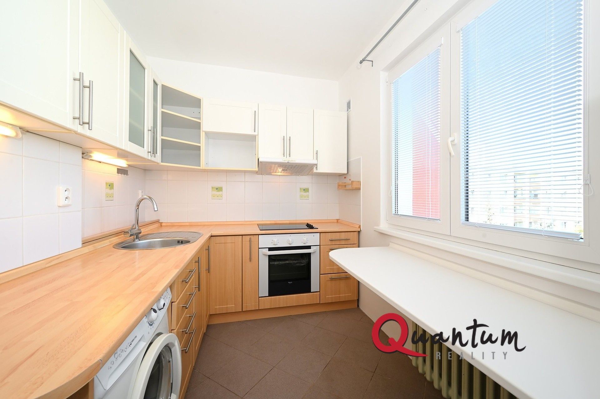 2+1, Mozambická, Praha, 52 m²