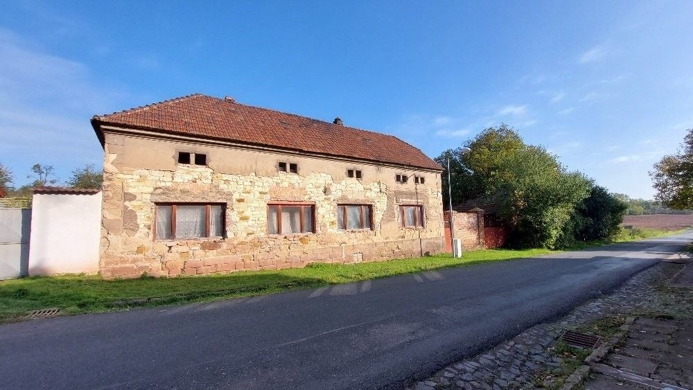 Prodej dům - Klobuky v Čechách, 273 74, 100 m²