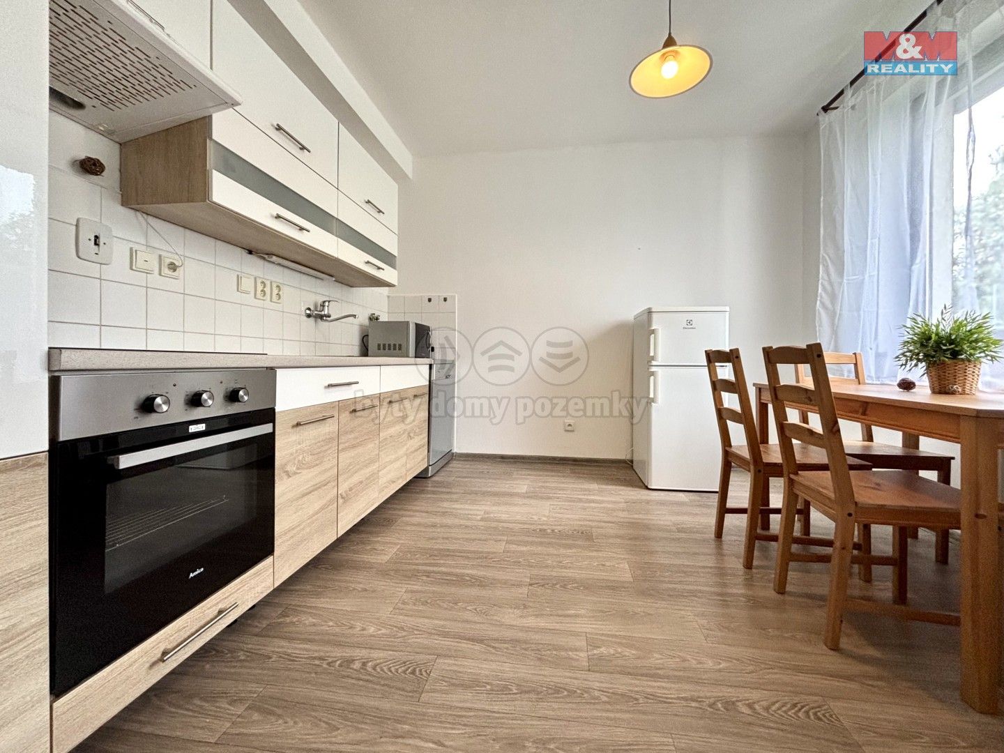 1+1, Duhová, Náchod, 43 m²