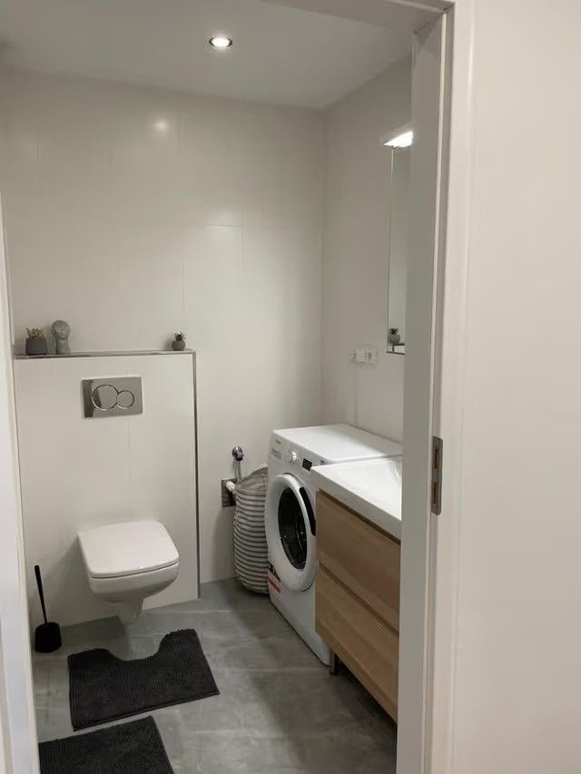 Ostatní, Praha, 148 00, 8 m²