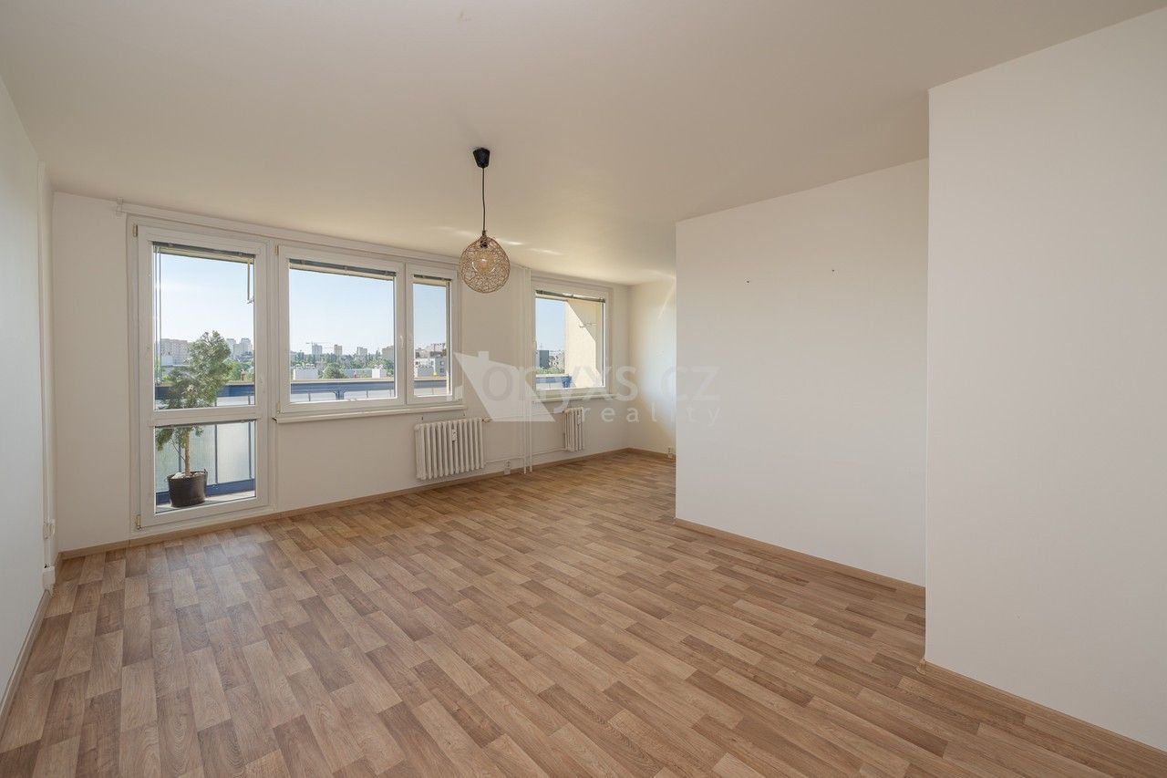 3+kk, Čenětická, Praha, 76 m²