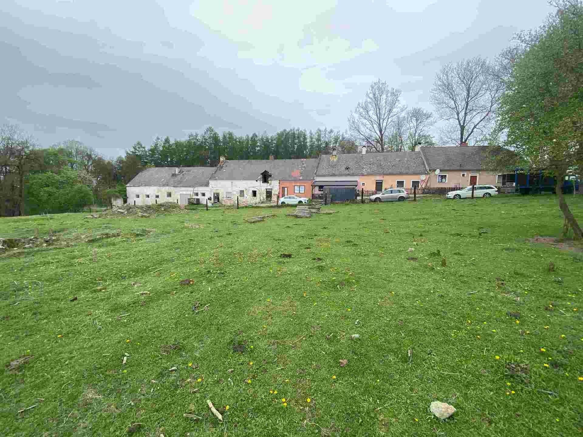 Pozemky pro bydlení, Žár, 1 242 m²