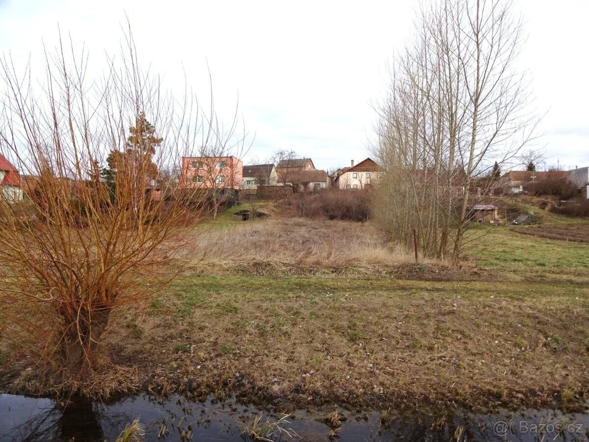 Prodej pozemek pro bydlení - Hostěradice, 671 71, 1 403 m²