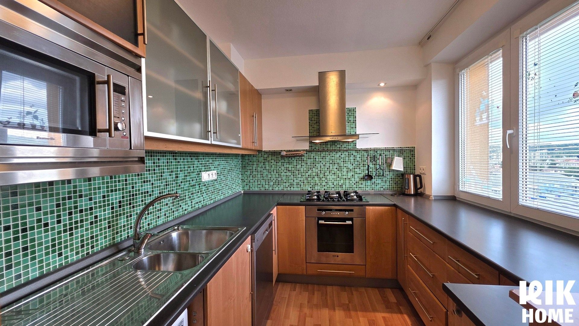 3+kk, Klánovická, Praha, 65 m²