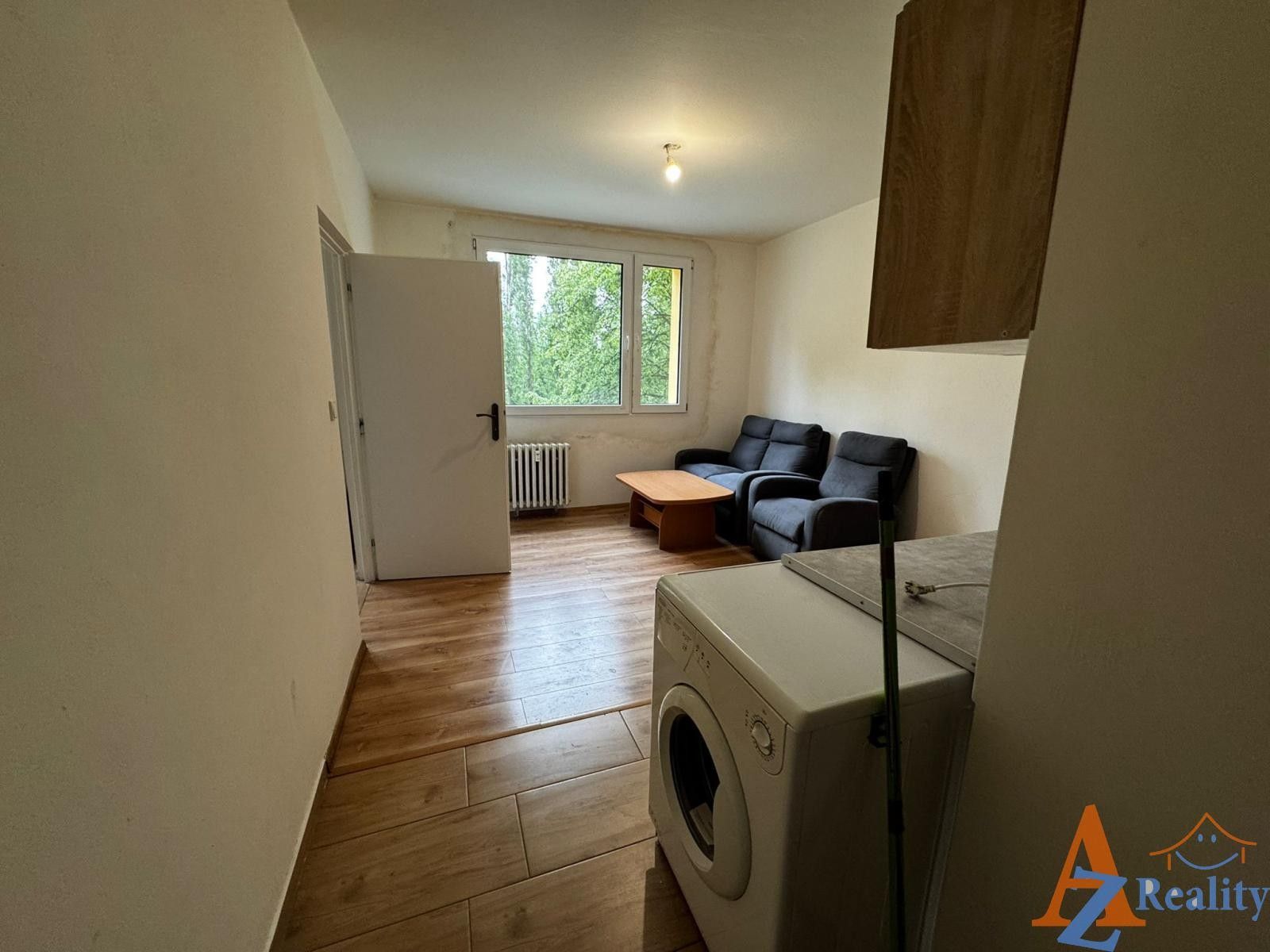 Pronájem byt 1+1 - Kyjická, Chomutov, 40 m²