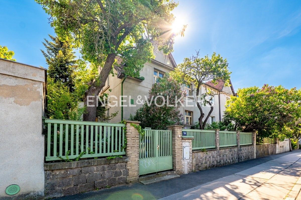 Ostatní, Hornoměcholupská, Praha, 150 m²