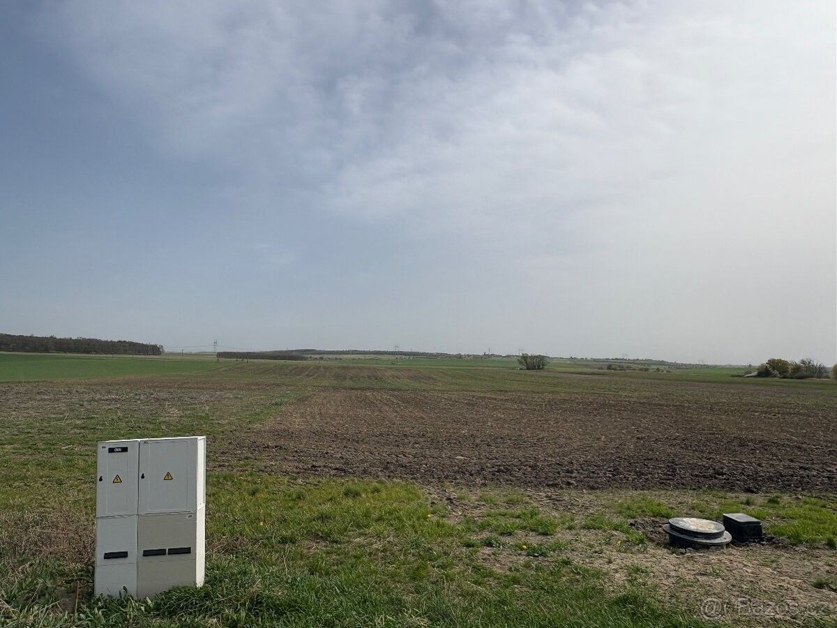 Prodej pozemek pro bydlení - Kolín, 280 02, 3 767 m²