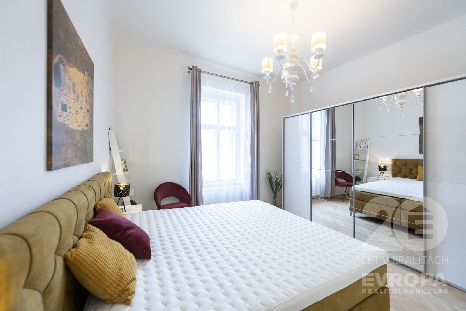 3+kk, Pod Slovany, Praha, 100 m²