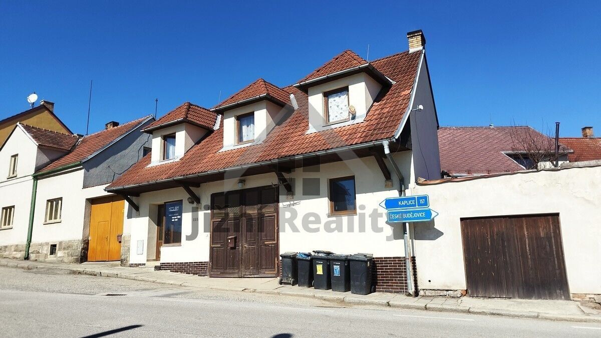 Prodej rodinný dům - Besednice, 450 m²