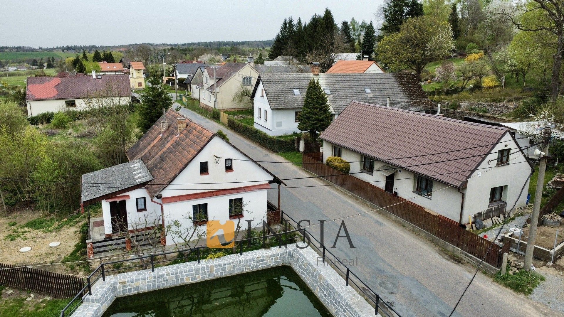 Ostatní, Borovno, 64 m²