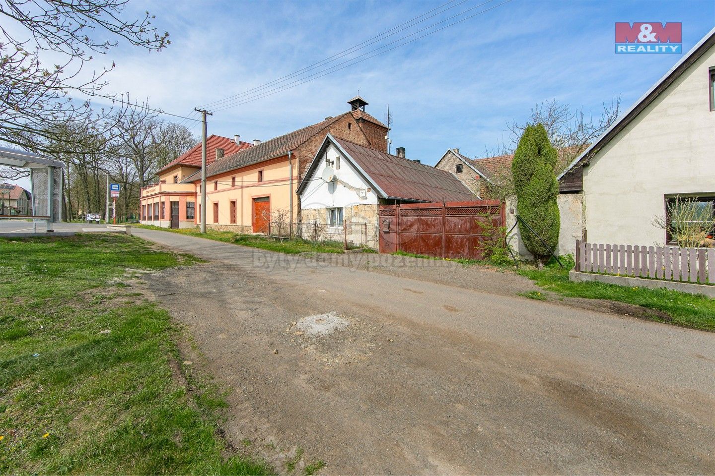 Prodej rodinný dům - Nesuchyně, 84 m²